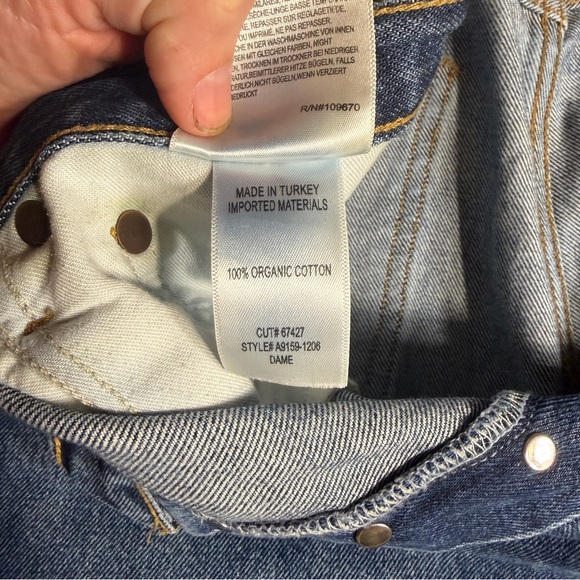 Agolde Dame Jeans in Control Wide Leg Cuffed Medium Wash 31 - Picture 7 of 12